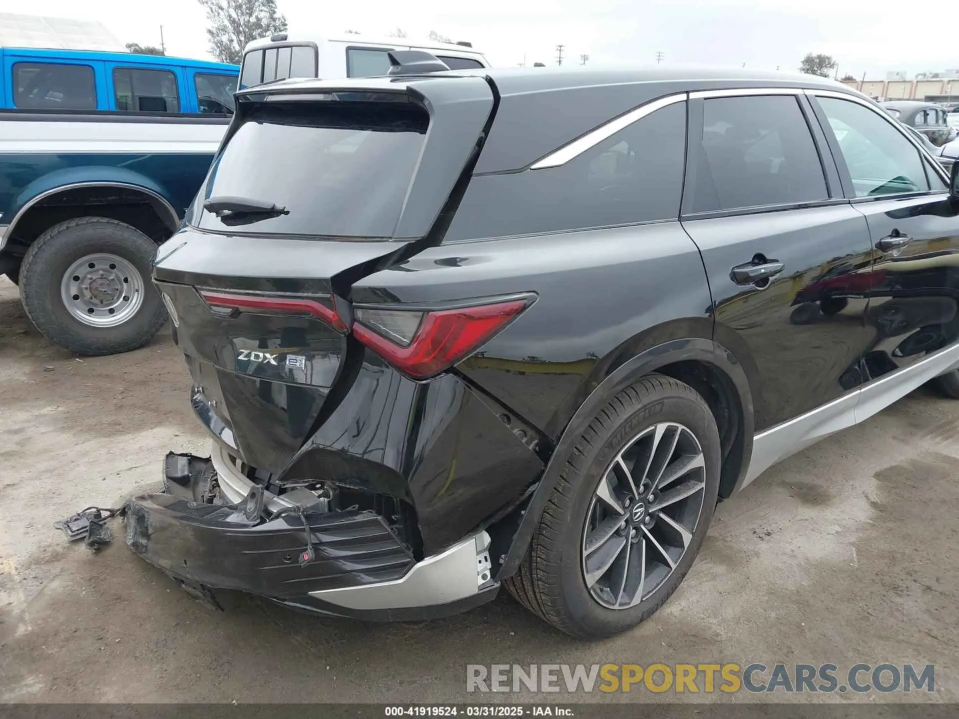 20 Фотография поврежденного автомобиля 4W5KHMRK5RZ513480 ACURA ZDX 2024