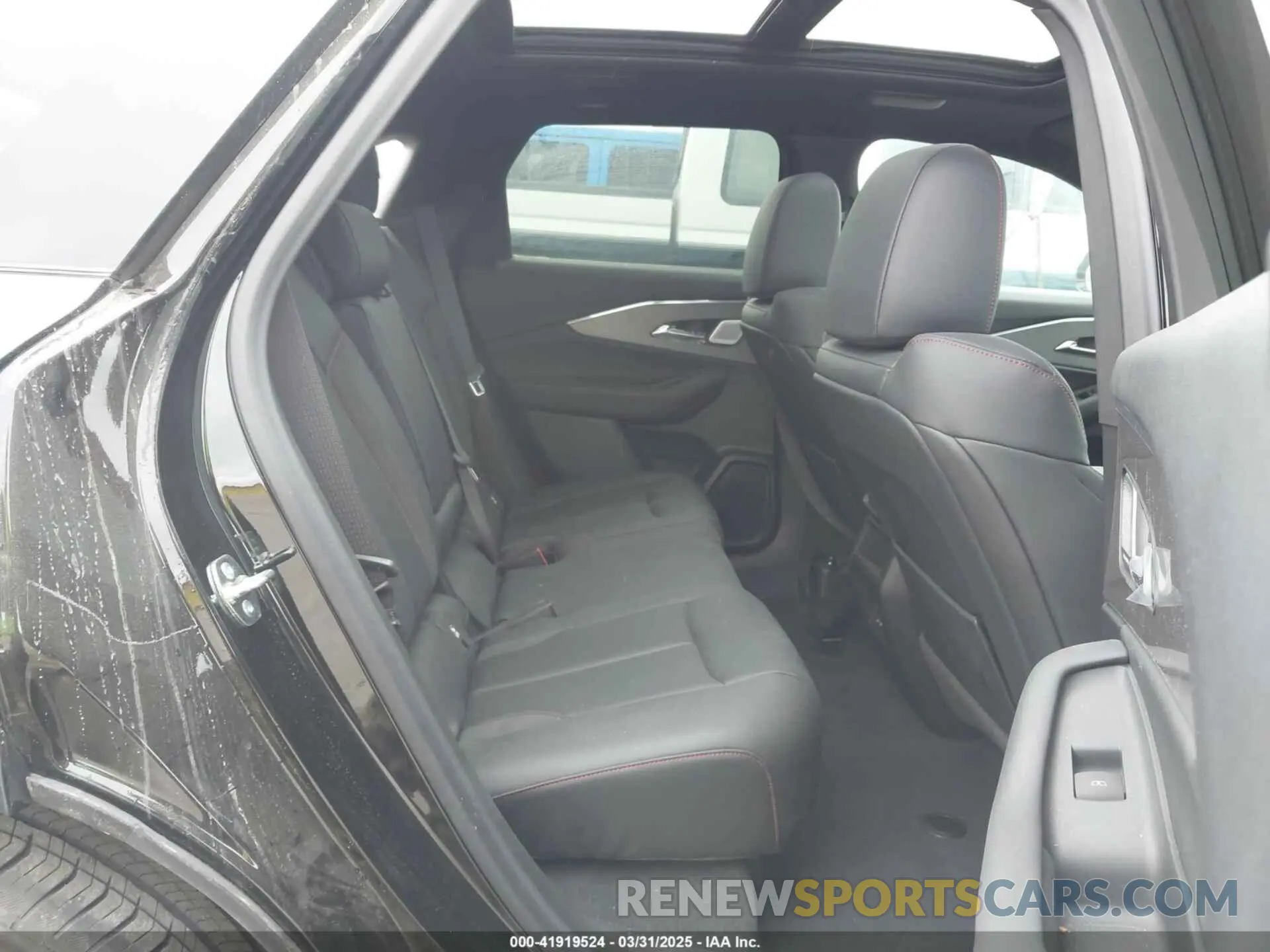 8 Фотография поврежденного автомобиля 4W5KHMRK5RZ513480 ACURA ZDX 2024