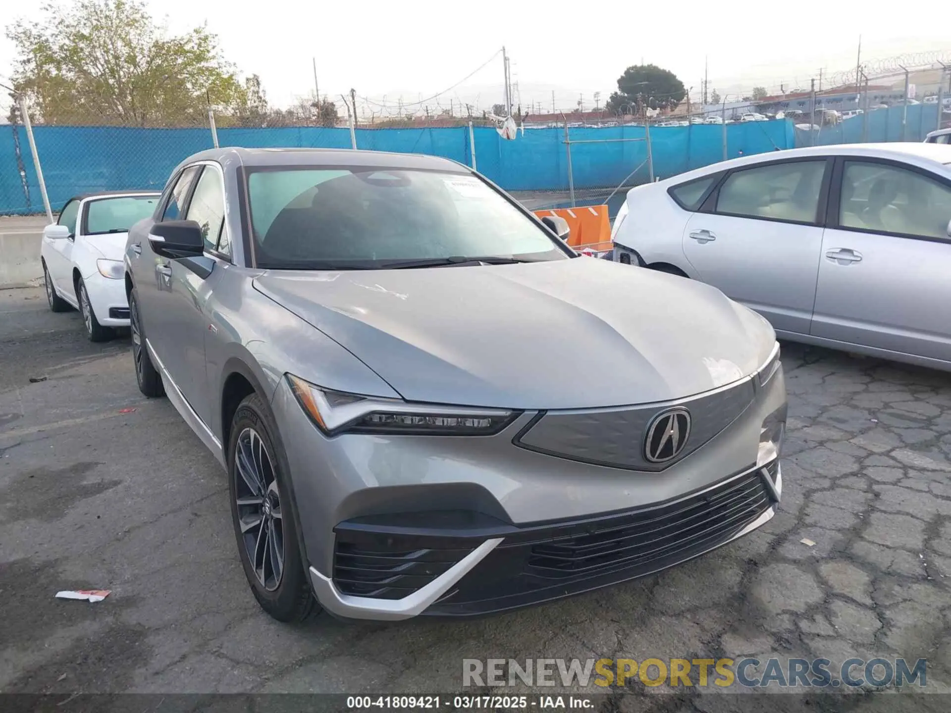 1 Фотография поврежденного автомобиля 4W5KHMRK6RZ511513 ACURA ZDX 2024