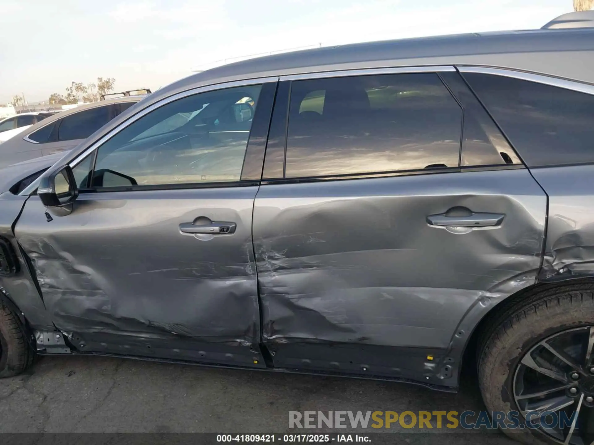 14 Фотография поврежденного автомобиля 4W5KHMRK6RZ511513 ACURA ZDX 2024