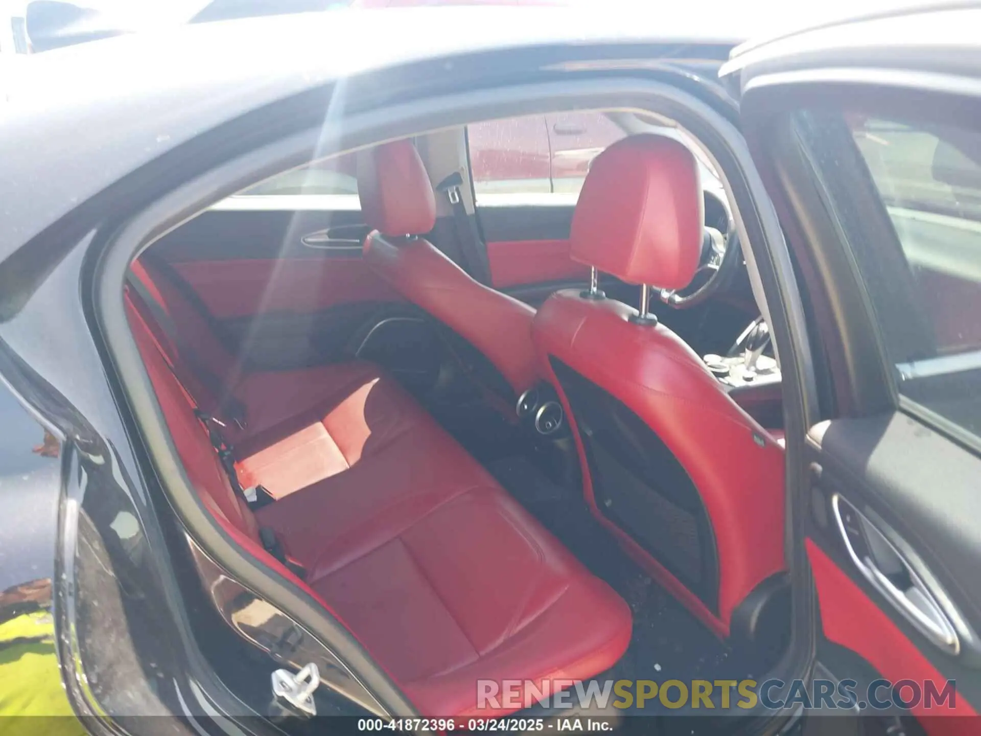 8 Фотография поврежденного автомобиля ZARFAMAN0K7598745 ALFA ROMEO GIULIA 2019