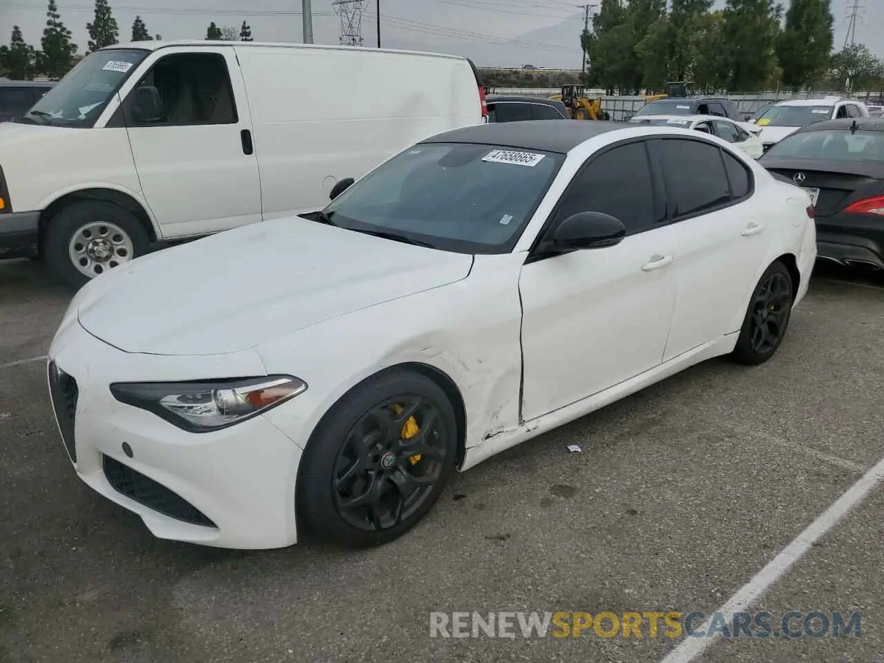 1 Photograph of a damaged car ZARFAMAN4K7621010 ALFA ROMEO GIULIA 2019