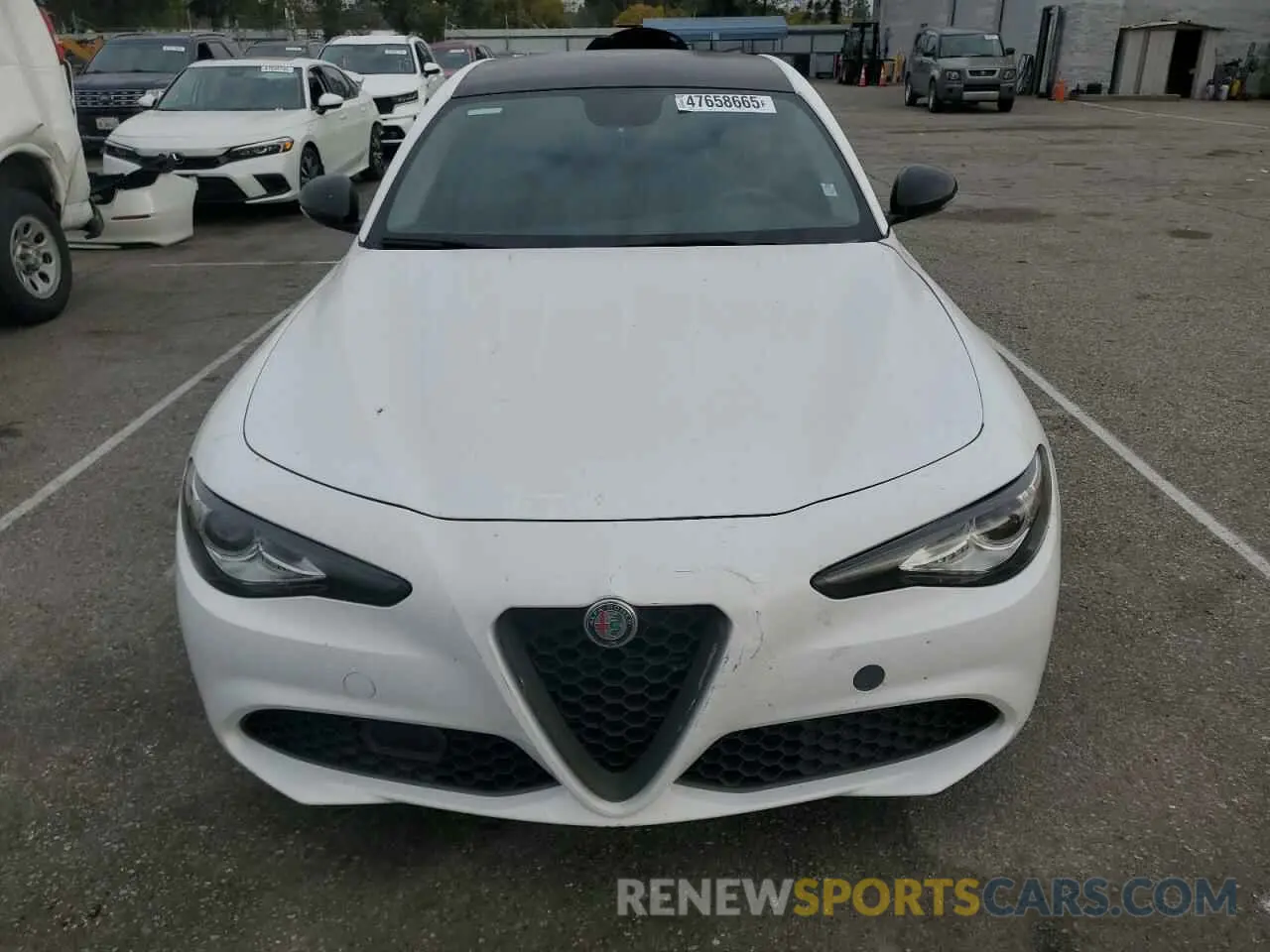 5 Photograph of a damaged car ZARFAMAN4K7621010 ALFA ROMEO GIULIA 2019