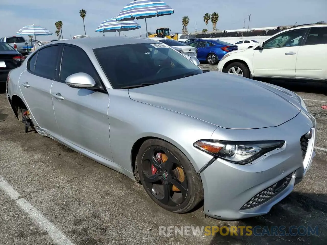 4 Photograph of a damaged car ZARFAMAN5K7610064 ALFA ROMEO GIULIA 2019