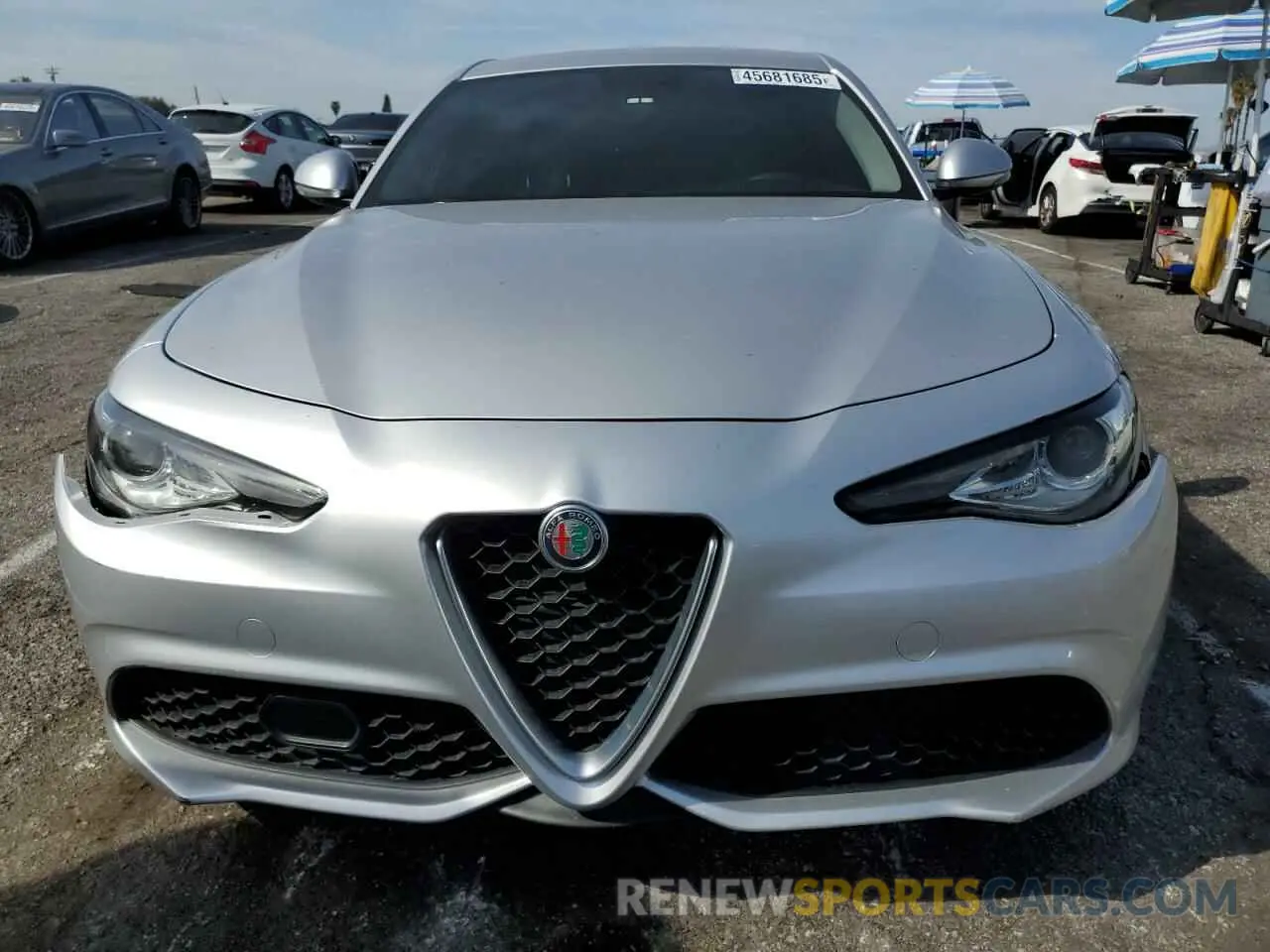 5 Photograph of a damaged car ZARFAMAN5K7610064 ALFA ROMEO GIULIA 2019