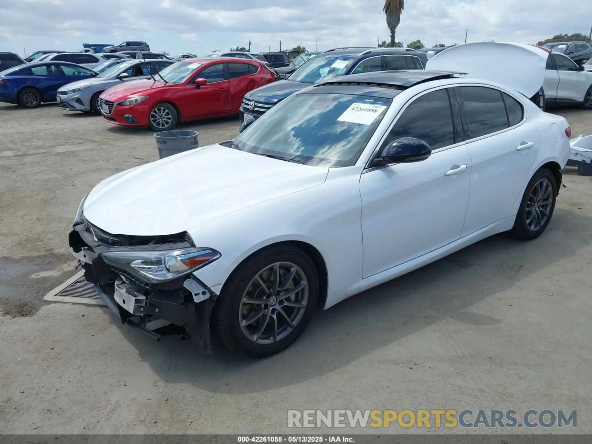2 Photograph of a damaged car ZARFAMAN5K7612770 ALFA ROMEO GIULIA 2019