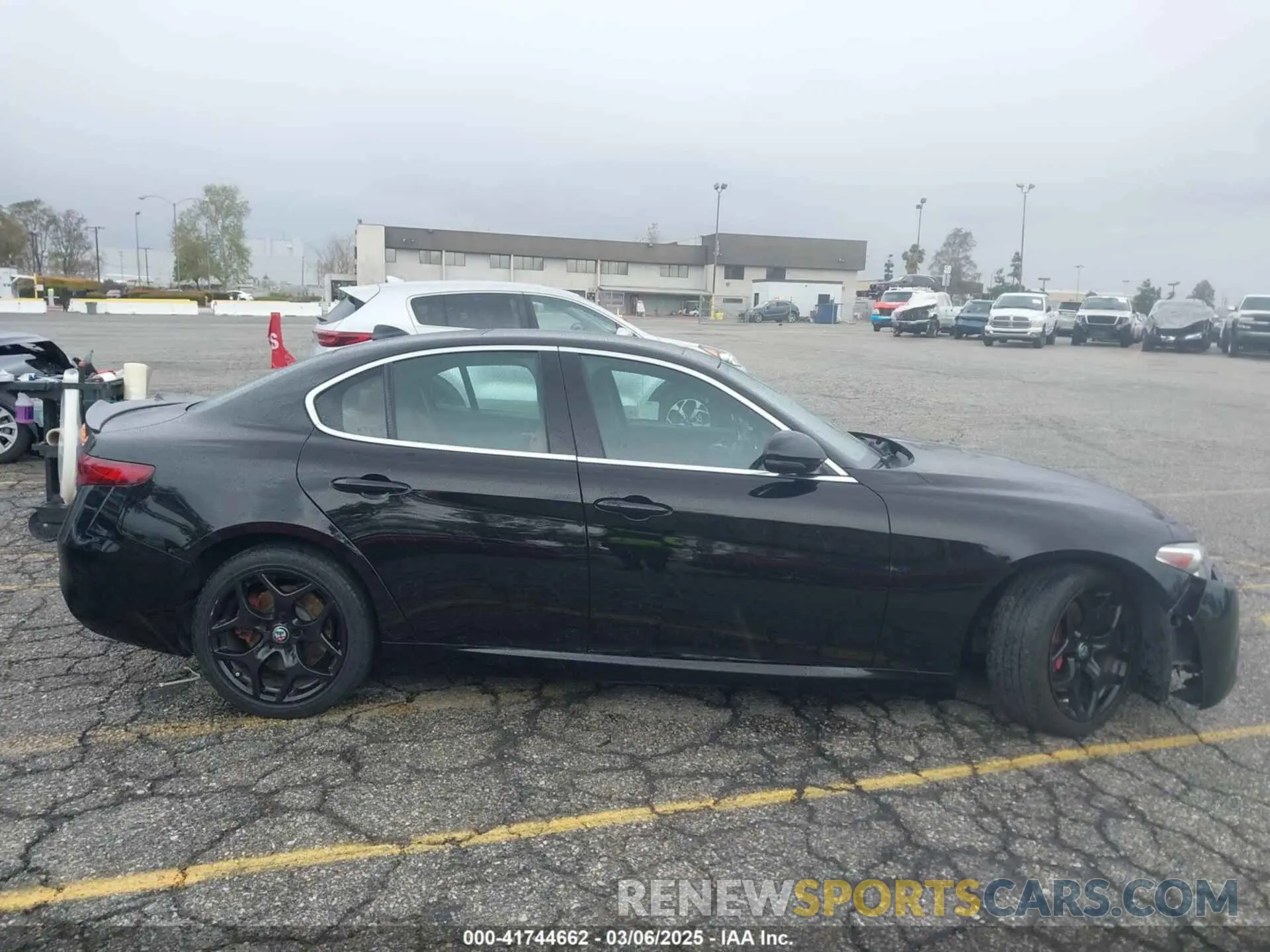 13 Фотография поврежденного автомобиля ZARFAMAN5K7621548 ALFA ROMEO GIULIA 2019