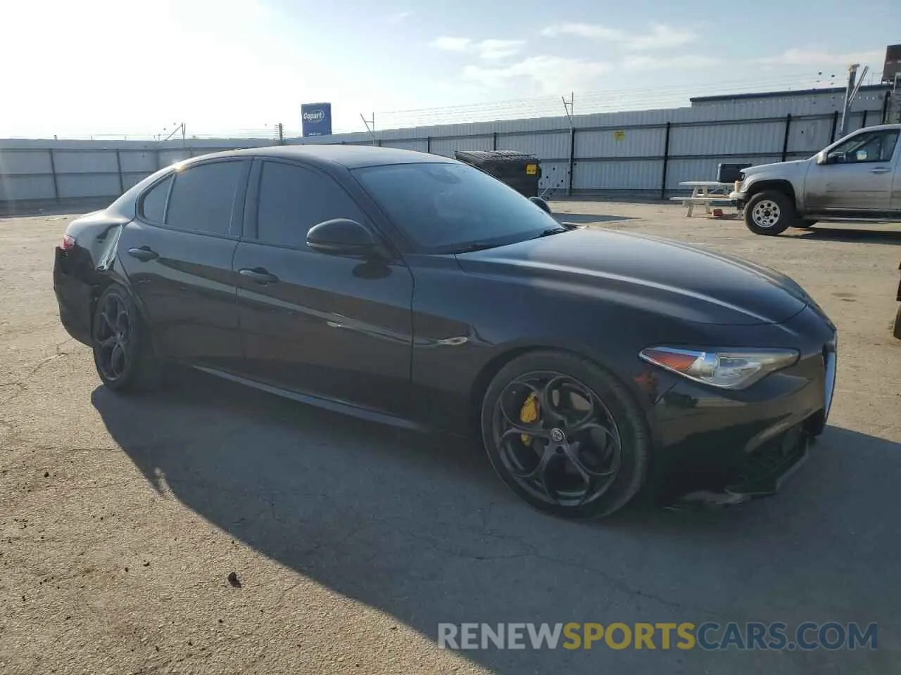 4 Photograph of a damaged car ZARFAMBN2K7603815 ALFA ROMEO GIULIA 2019