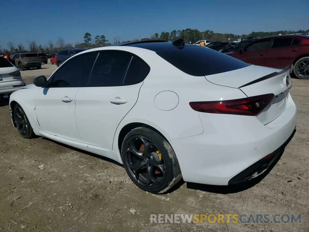 2 Фотография поврежденного автомобиля ZARFAMBN2K7606486 ALFA ROMEO GIULIA 2019