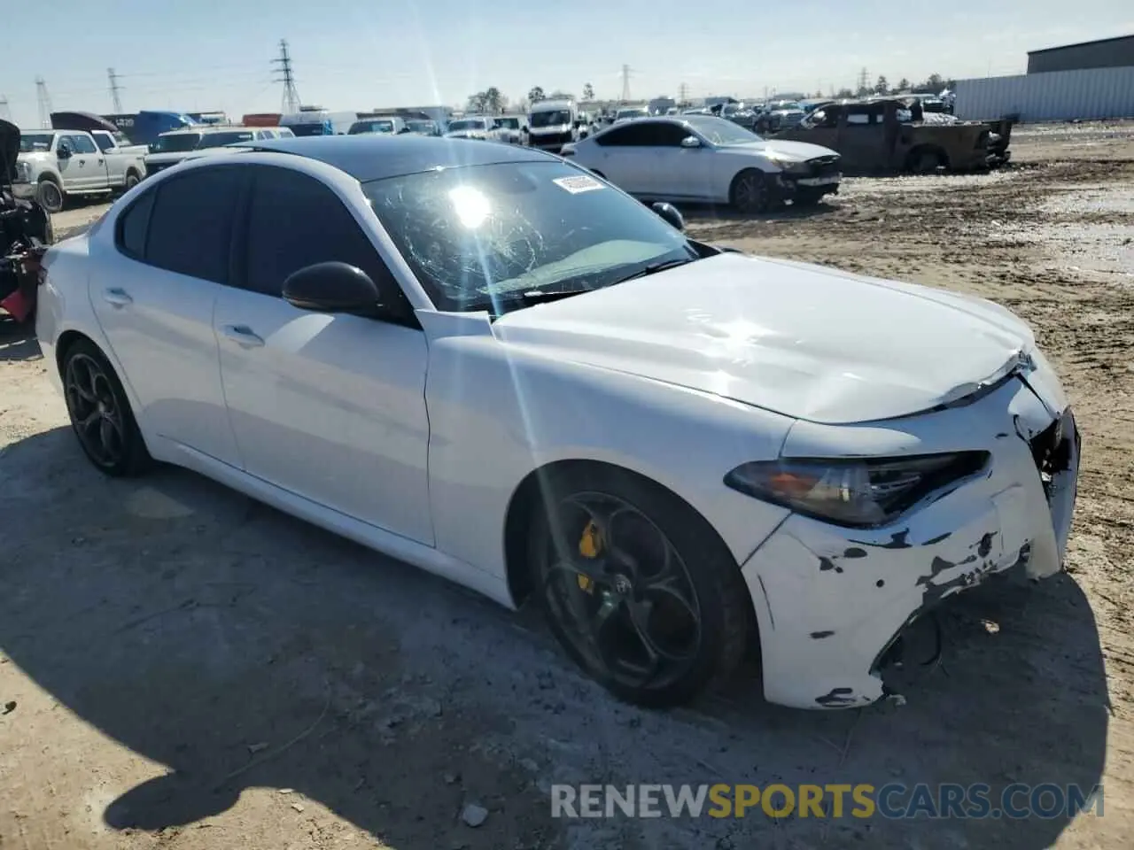 4 Фотография поврежденного автомобиля ZARFAMBN2K7606486 ALFA ROMEO GIULIA 2019