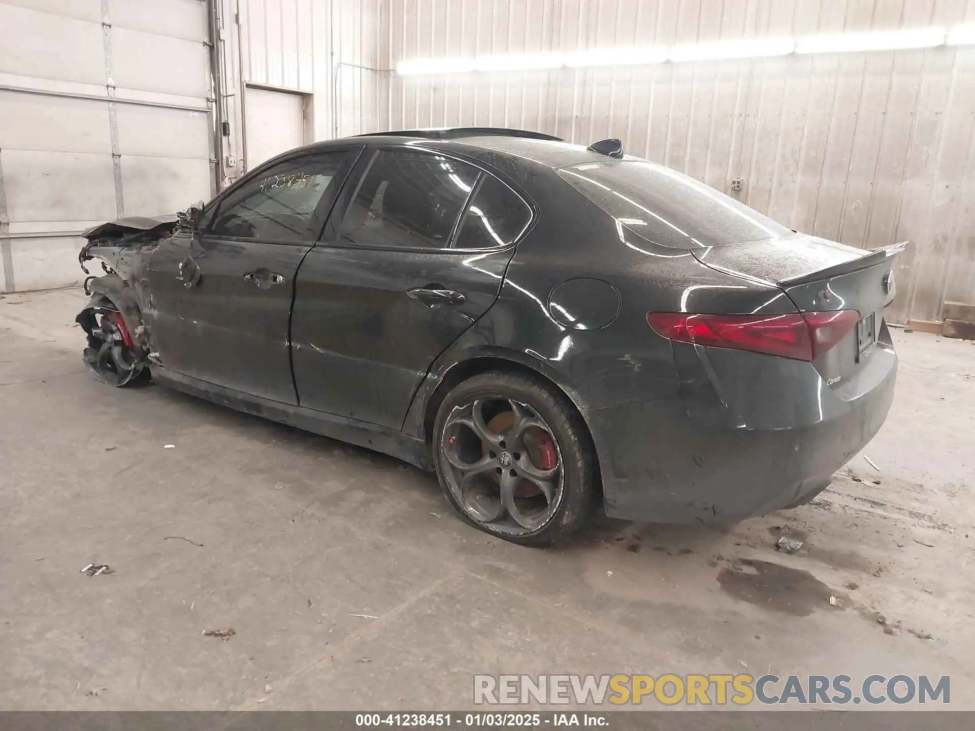 3 Фотография поврежденного автомобиля ZARFAMBN3K7608778 ALFA ROMEO GIULIA 2019