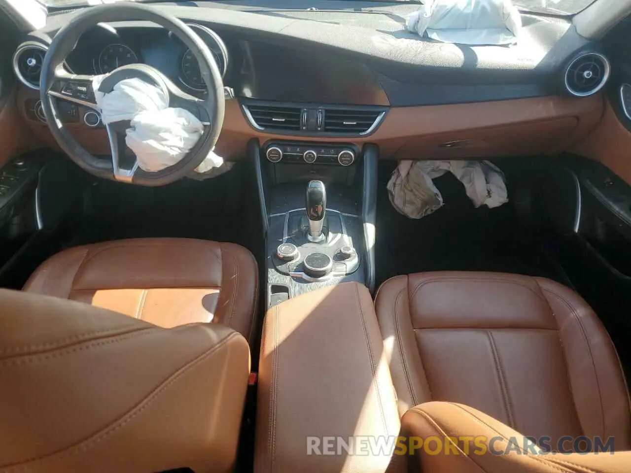 8 Фотография поврежденного автомобиля ZARFANAN1K7622797 ALFA ROMEO GIULIA 2019