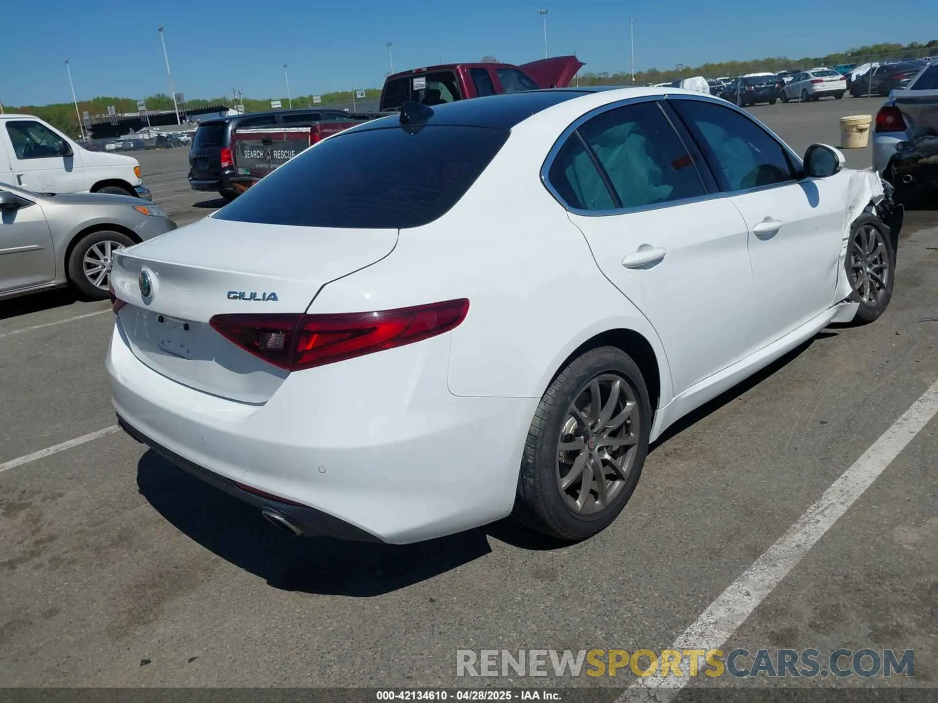 4 Photograph of a damaged car ZARFANAN9K7603219 ALFA ROMEO GIULIA 2019