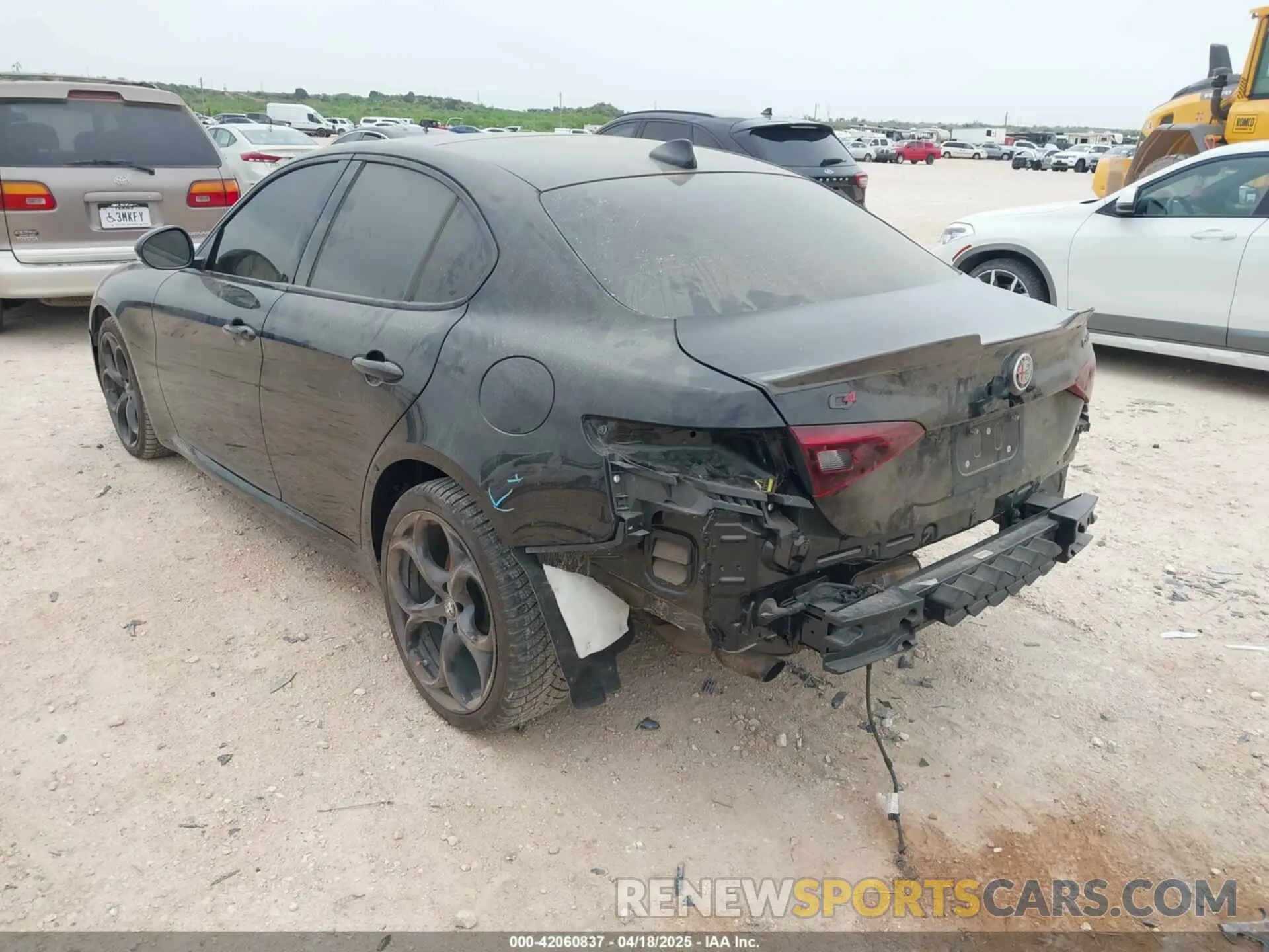 3 Photograph of a damaged car ZARFANBN4K7607998 ALFA ROMEO GIULIA 2019