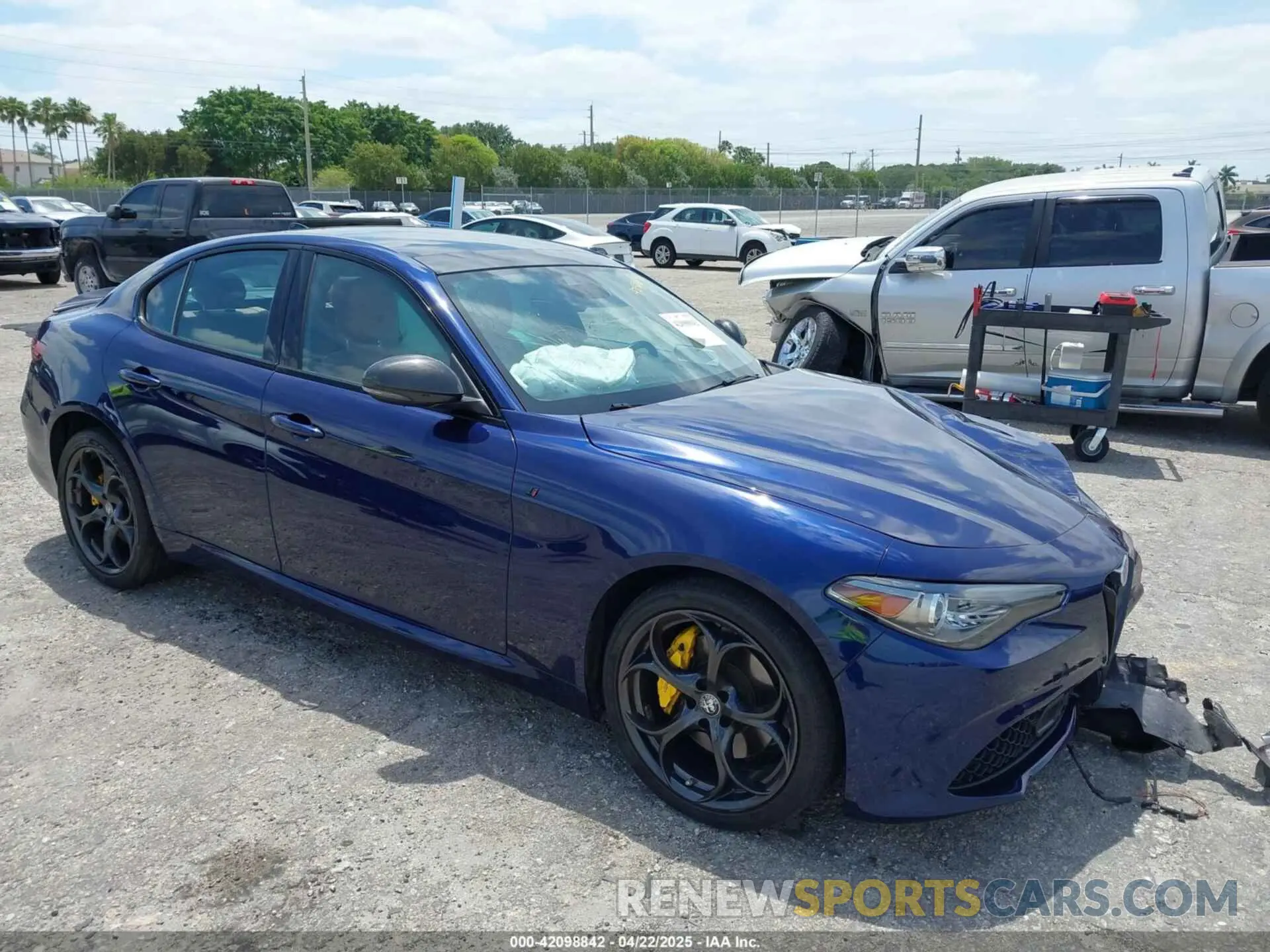 1 Photograph of a damaged car ZARFANBN0L7626372 ALFA ROMEO GIULIA 2020