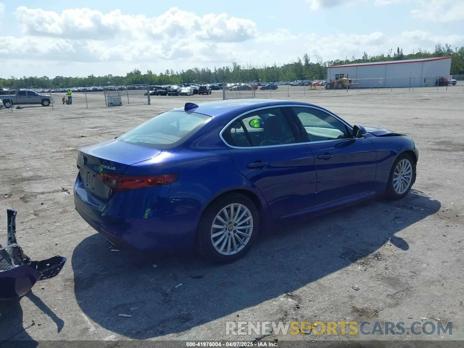 4 Фотография поврежденного автомобиля ZARFAMAN7M7643215 ALFA ROMEO GIULIA 2021