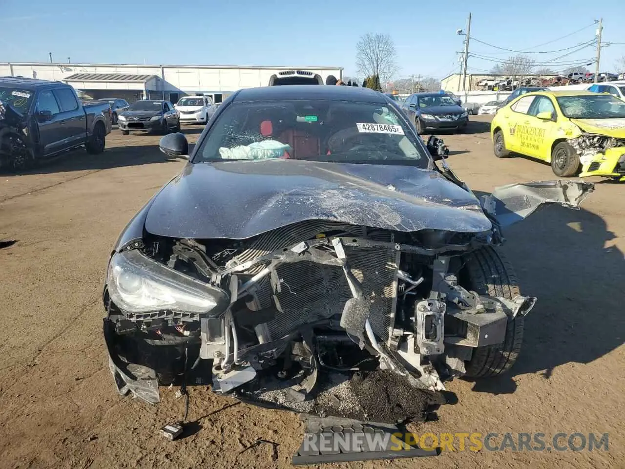 5 Photograph of a damaged car ZARFAMAN9M7647301 ALFA ROMEO GIULIA 2021
