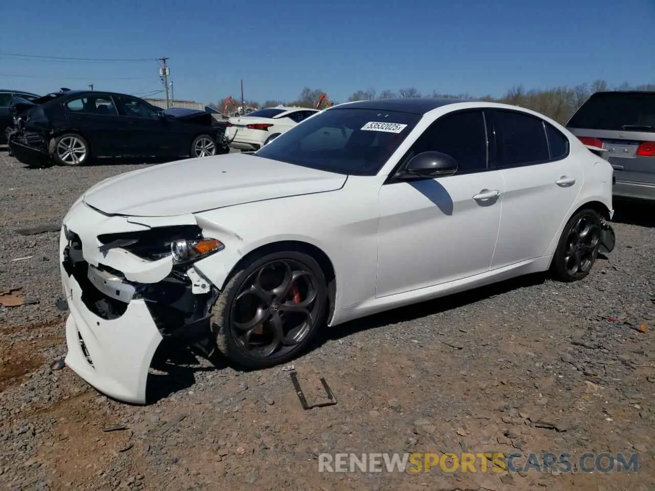 1 Photograph of a damaged car ZARFAMBN4M7640318 ALFA ROMEO GIULIA 2021