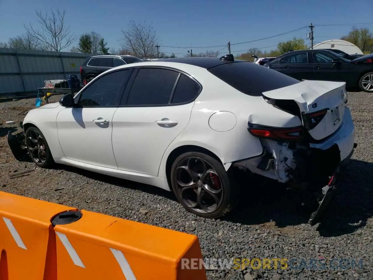 2 Photograph of a damaged car ZARFAMBN4M7640318 ALFA ROMEO GIULIA 2021
