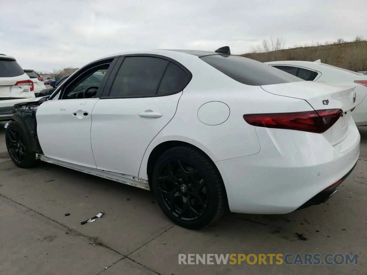 2 Photograph of a damaged car ZARFANAN8M7644590 ALFA ROMEO GIULIA 2021