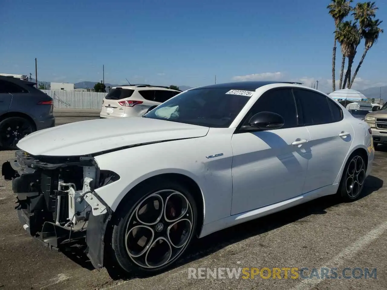 1 Photograph of a damaged car ZARFAMBN4P7669466 ALFA ROMEO GIULIA 2023