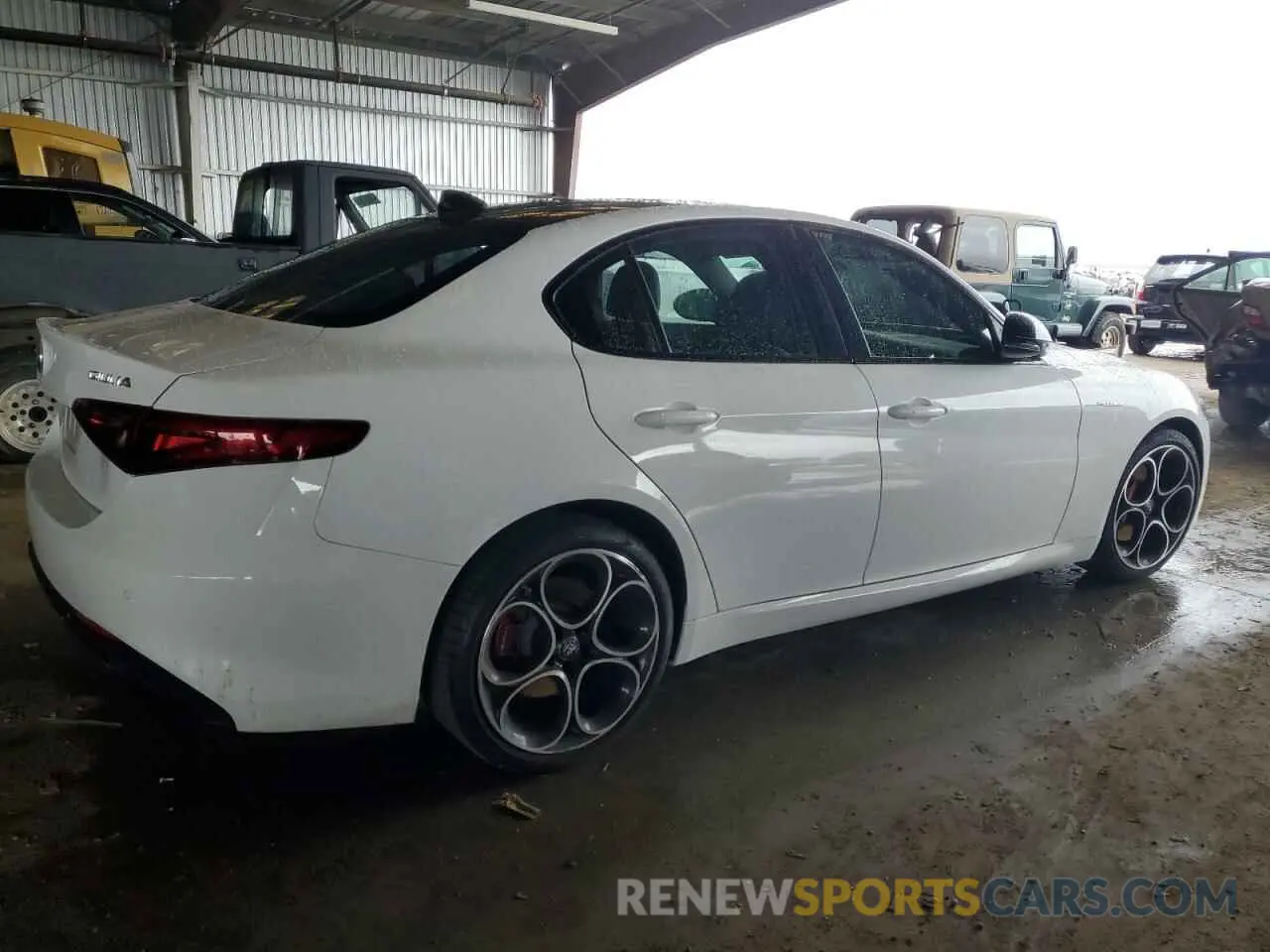 3 Photograph of a damaged car ZARFAMBN6P7669436 ALFA ROMEO GIULIA 2023