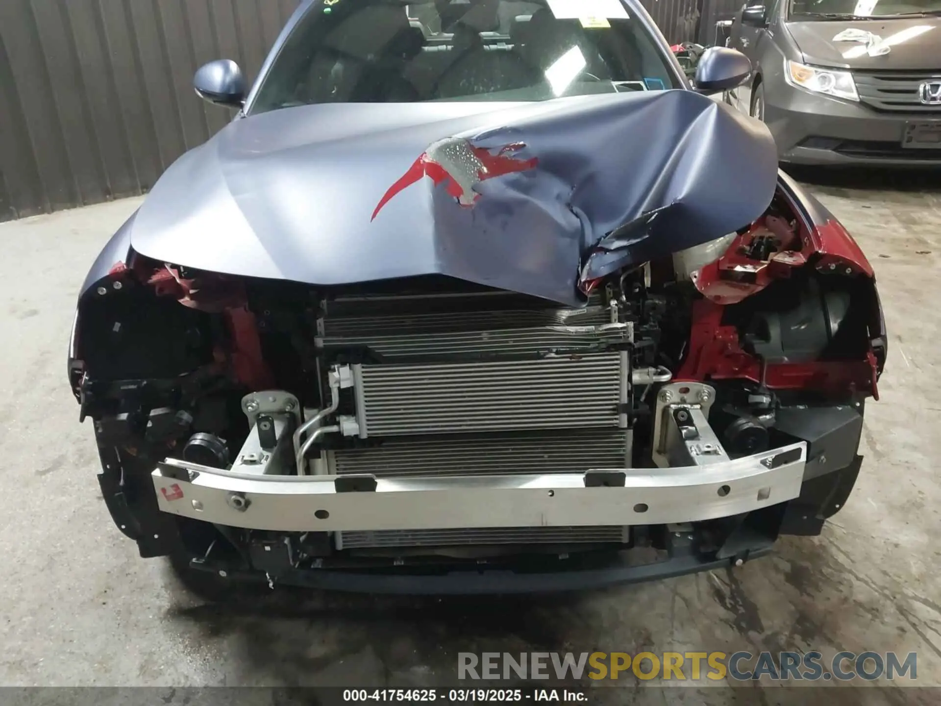 6 Photograph of a damaged car ZARFANANXP7670760 ALFA ROMEO GIULIA 2023