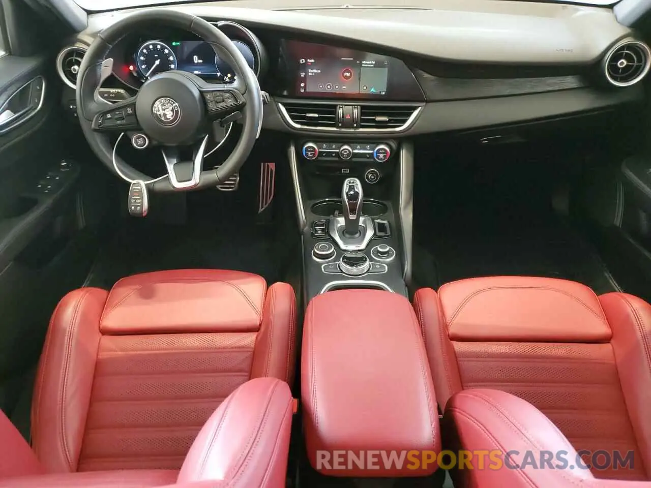 8 Фотография поврежденного автомобиля ZARFANAN8R7678018 ALFA ROMEO GIULIA SPR 2024
