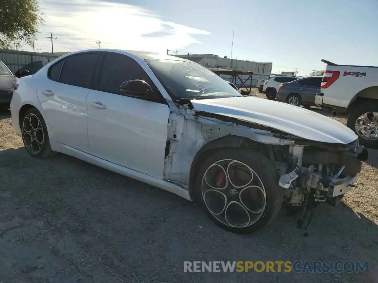 4 Фотография поврежденного автомобиля ZARFAMBN9N7656306 ALFA ROMEO GIULIA SUP 2022