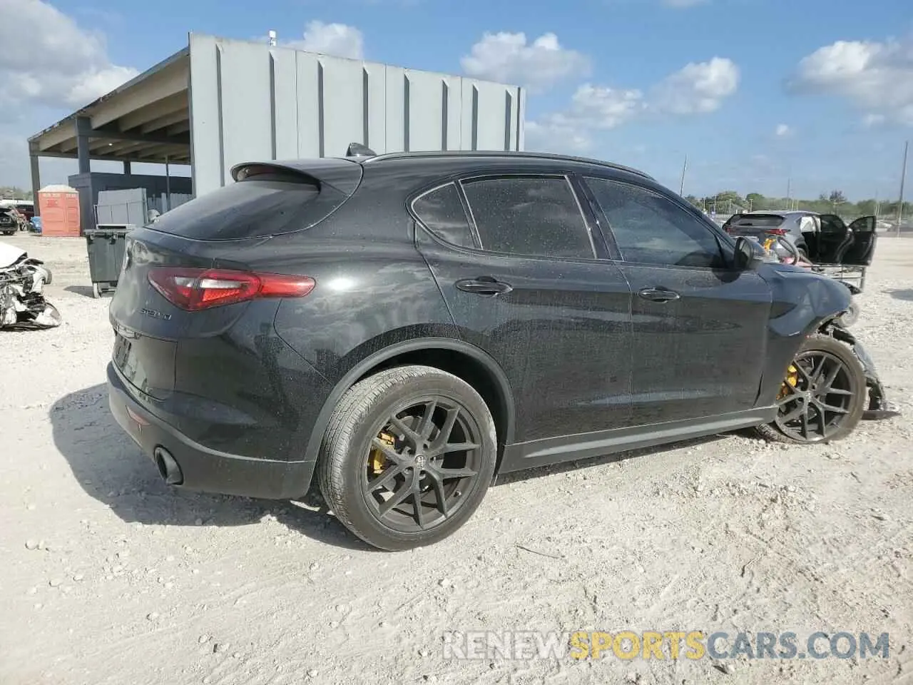 3 Фотография поврежденного автомобиля ZASPAJAN7K7C61221 ALFA ROMEO STELVIO 2019