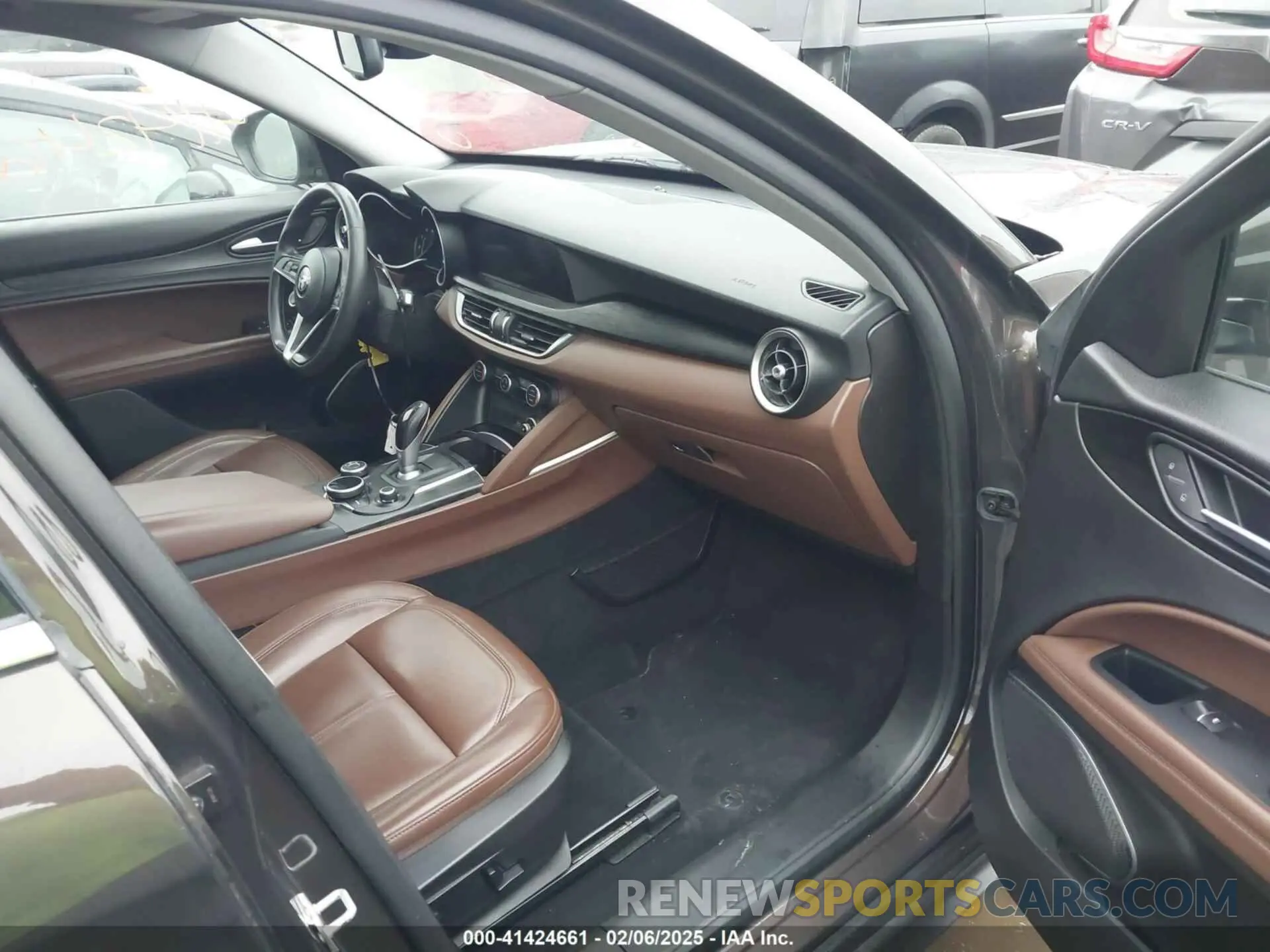 5 Photograph of a damaged car ZASPAKAN1K7C42038 ALFA ROMEO STELVIO 2019