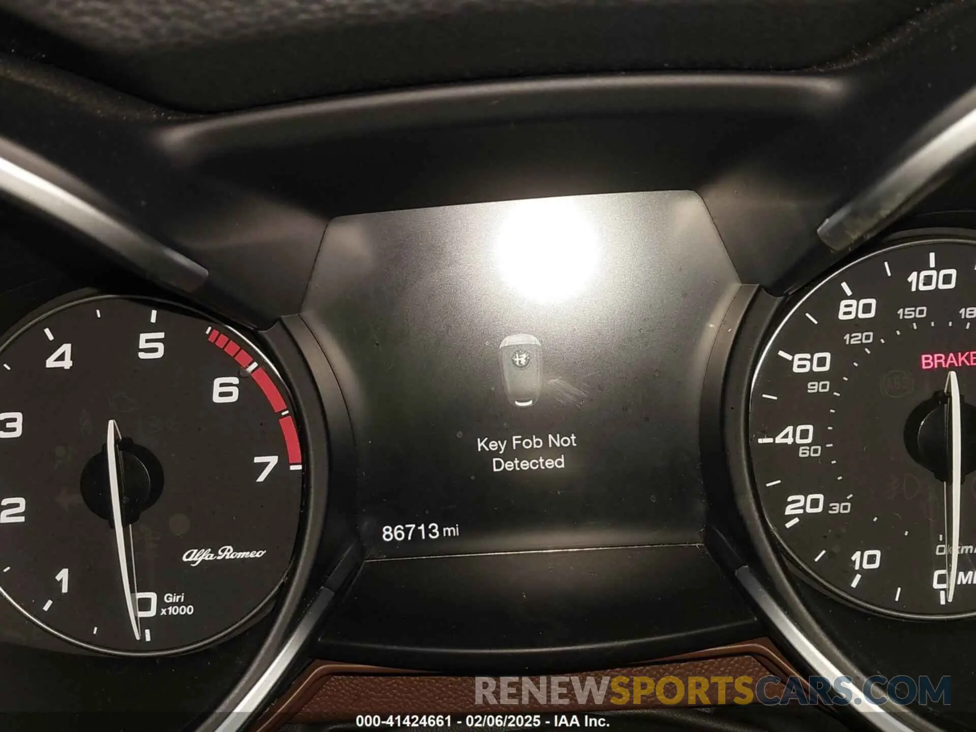 7 Photograph of a damaged car ZASPAKAN1K7C42038 ALFA ROMEO STELVIO 2019