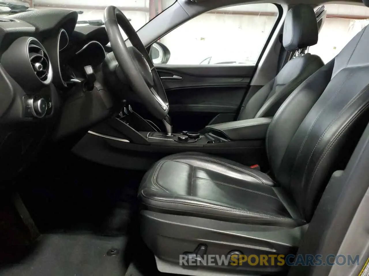 7 Photograph of a damaged car ZASPAKAN5K7C69274 ALFA ROMEO STELVIO 2019