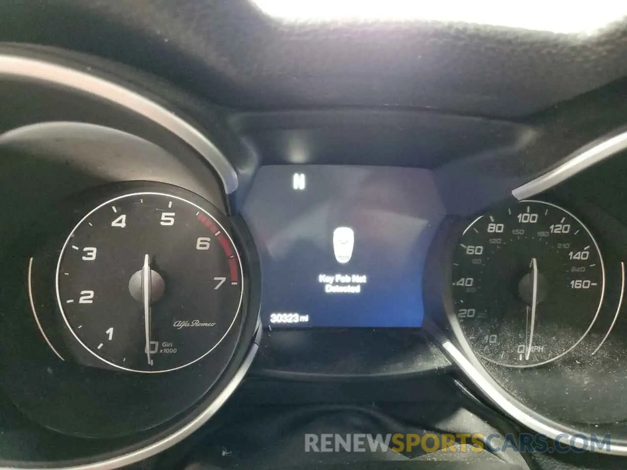 9 Photograph of a damaged car ZASPAKAN5K7C69274 ALFA ROMEO STELVIO 2019