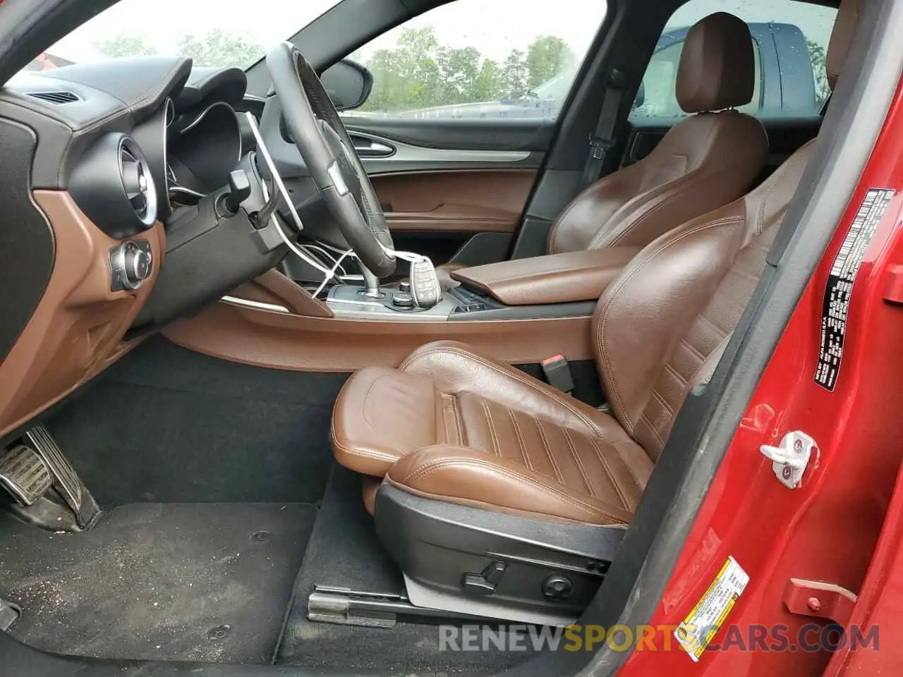 7 Photograph of a damaged car ZASPAKBN2K7C35002 ALFA ROMEO STELVIO 2019