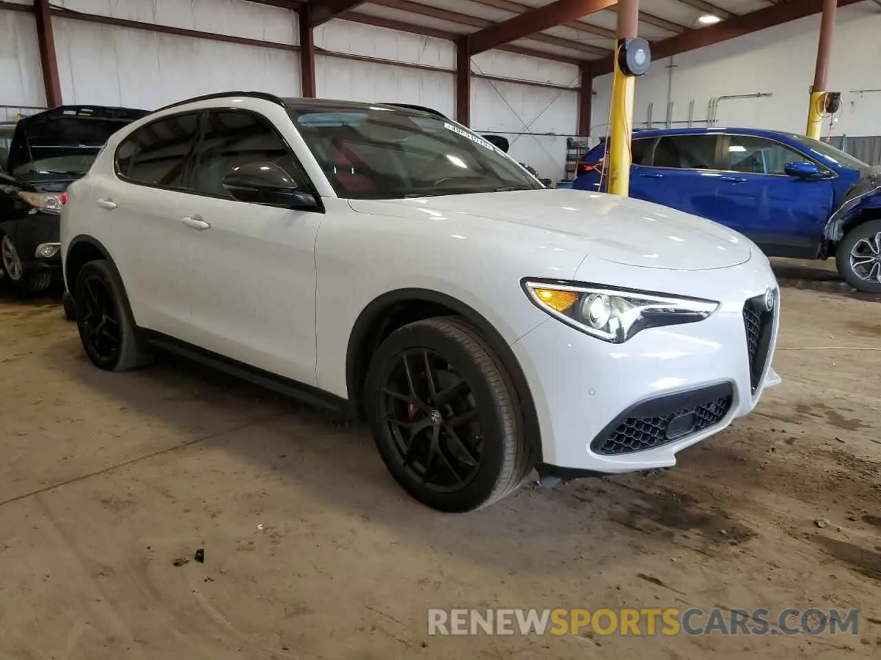 4 Фотография поврежденного автомобиля ZASPAKBN2K7C43312 ALFA ROMEO STELVIO 2019
