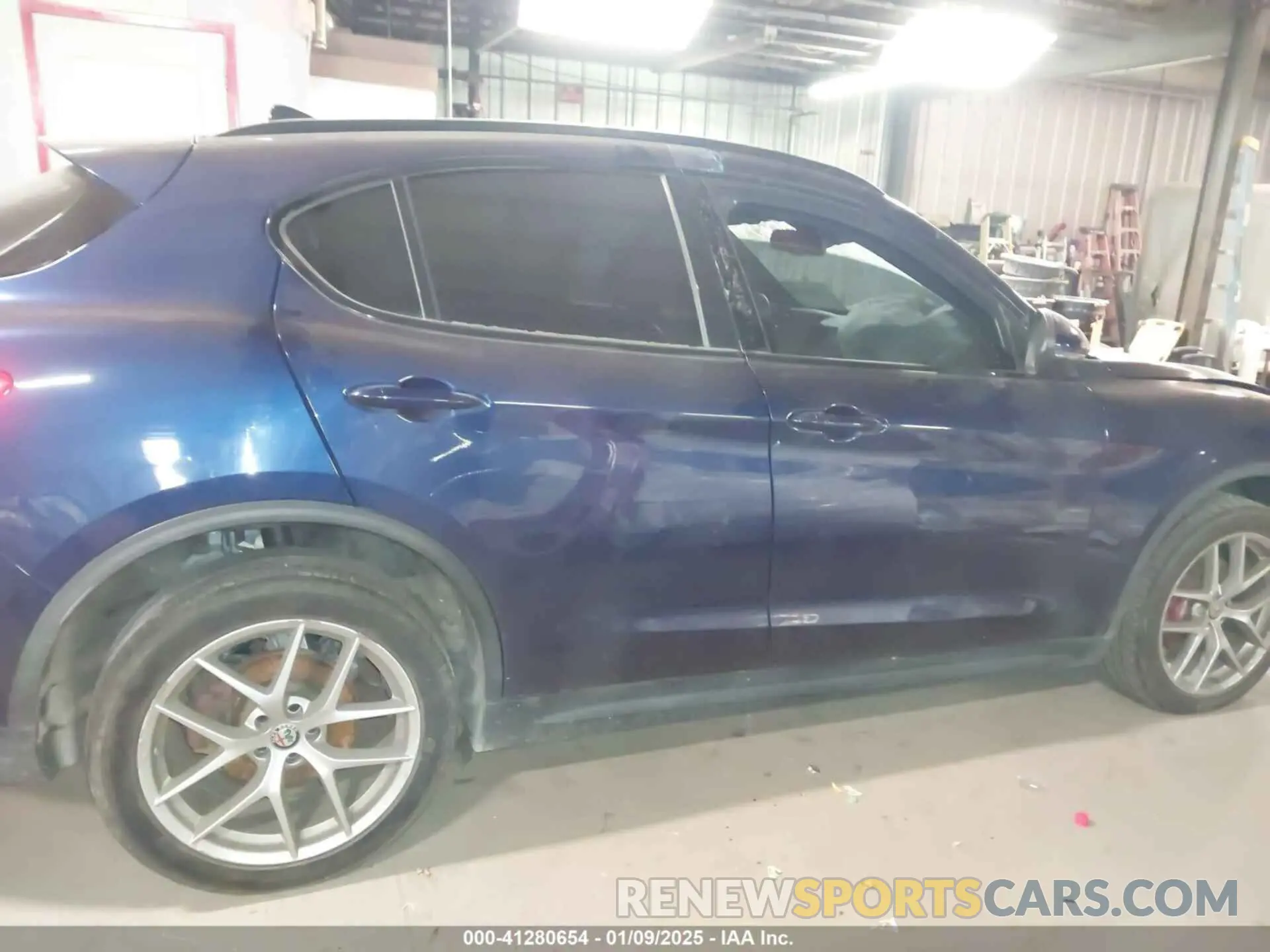 14 Photograph of a damaged car ZASPAKBN4K7C31744 ALFA ROMEO STELVIO 2019