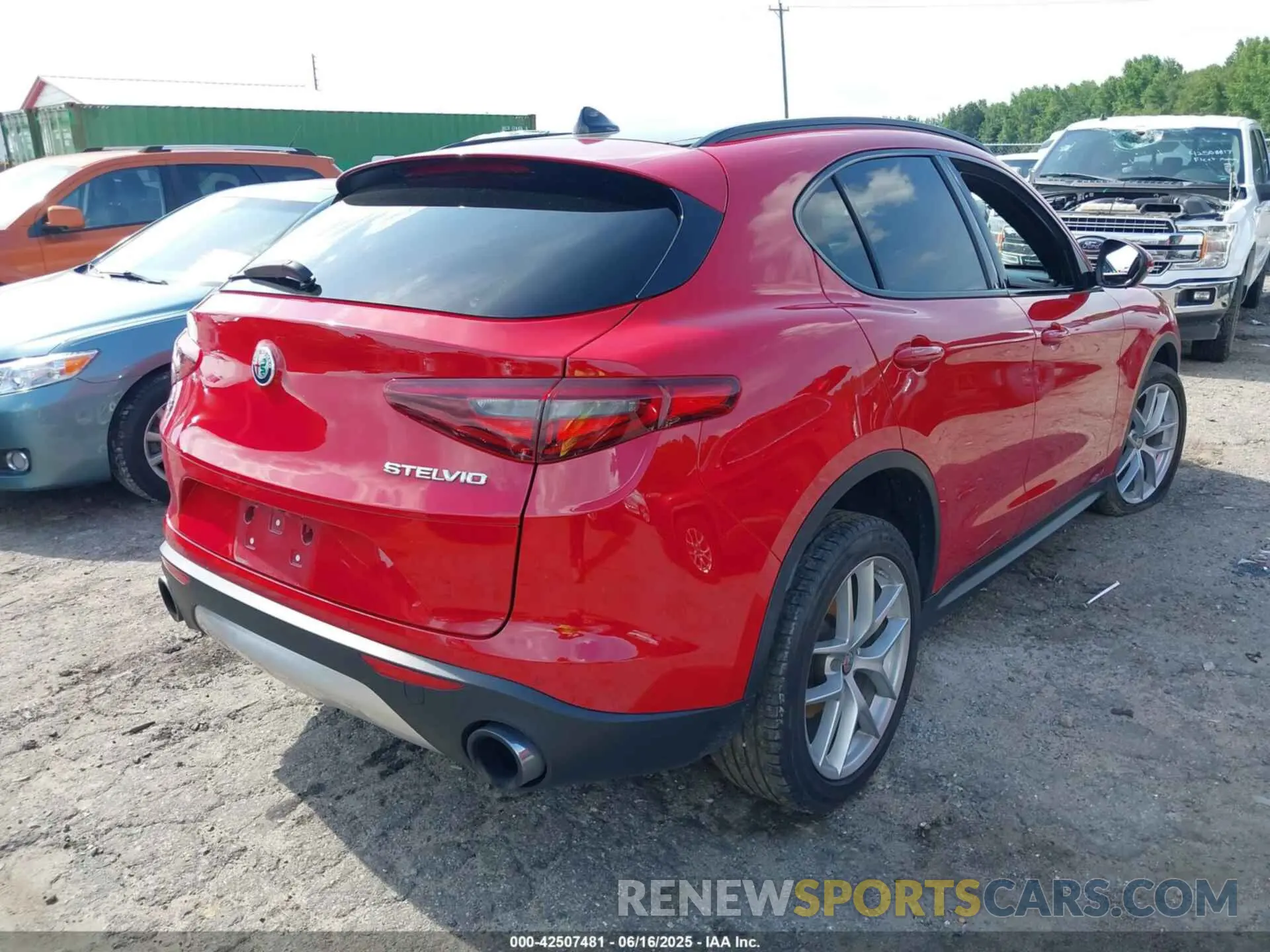 4 Photograph of a damaged car ZASPAKBN8K7C44271 ALFA ROMEO STELVIO 2019