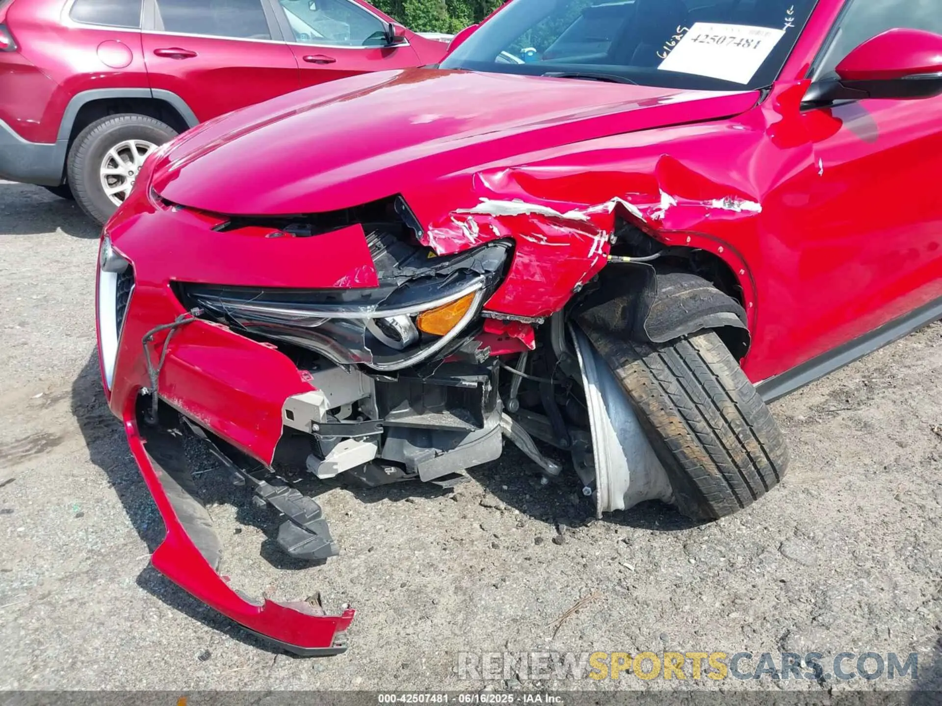 6 Photograph of a damaged car ZASPAKBN8K7C44271 ALFA ROMEO STELVIO 2019
