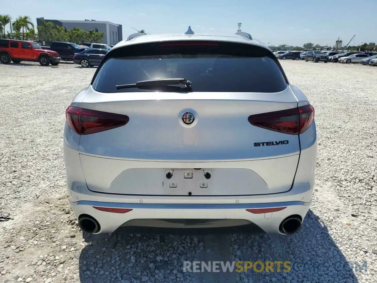 6 Photograph of a damaged car ZASPAJAN2L7C83628 ALFA ROMEO STELVIO 2020