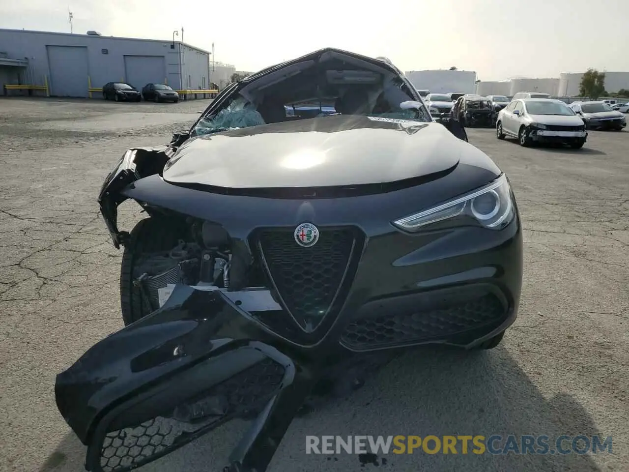 5 Photograph of a damaged car ZASPAJAN5L7C74065 ALFA ROMEO STELVIO 2020
