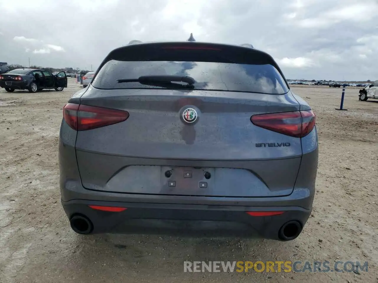 6 Photograph of a damaged car ZASPAJAN8L7C88994 ALFA ROMEO STELVIO 2020