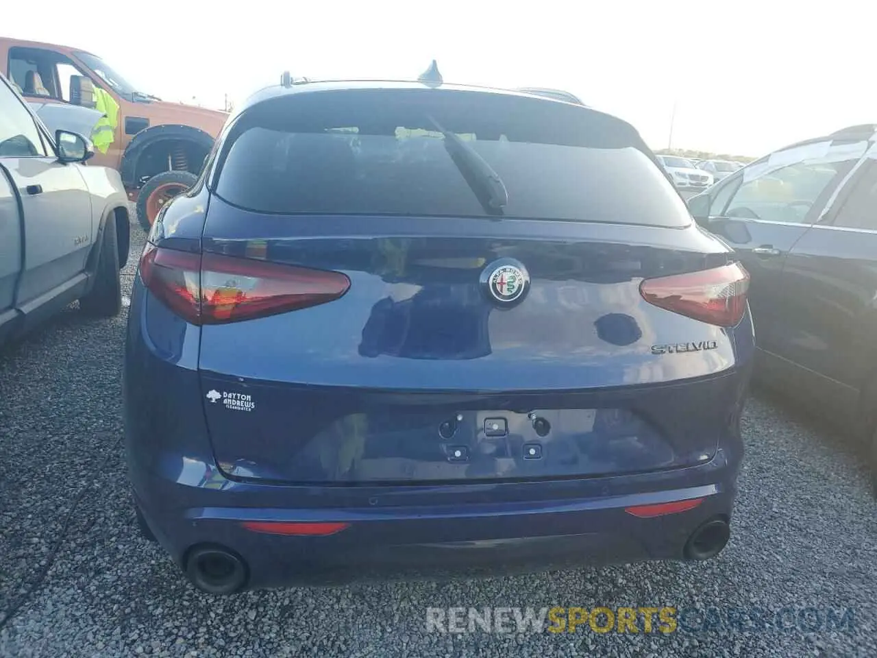 6 Photograph of a damaged car ZASPAJAN8L7C91197 ALFA ROMEO STELVIO 2020