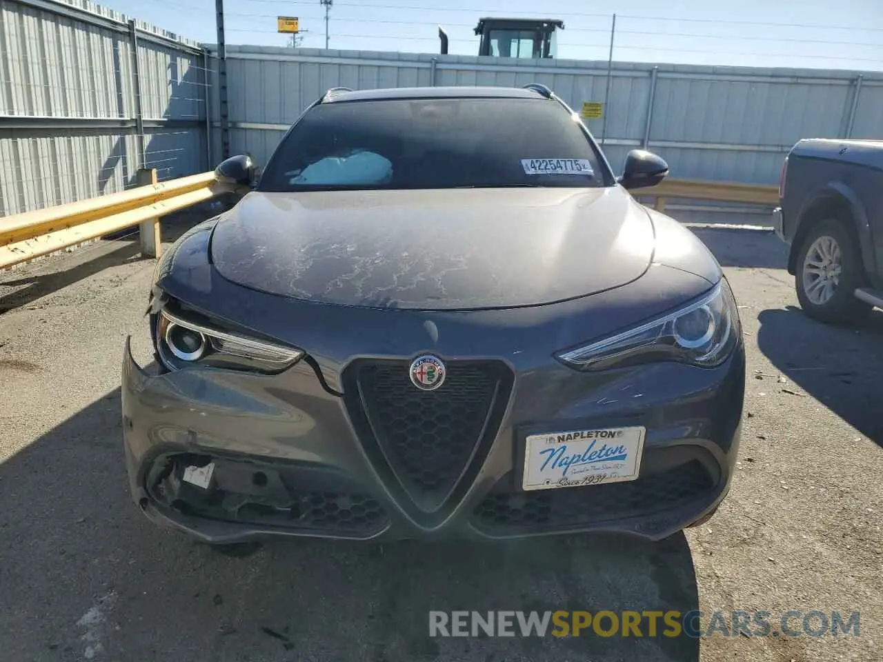 5 Photograph of a damaged car ZASPAKAN1L7C97395 ALFA ROMEO STELVIO 2020