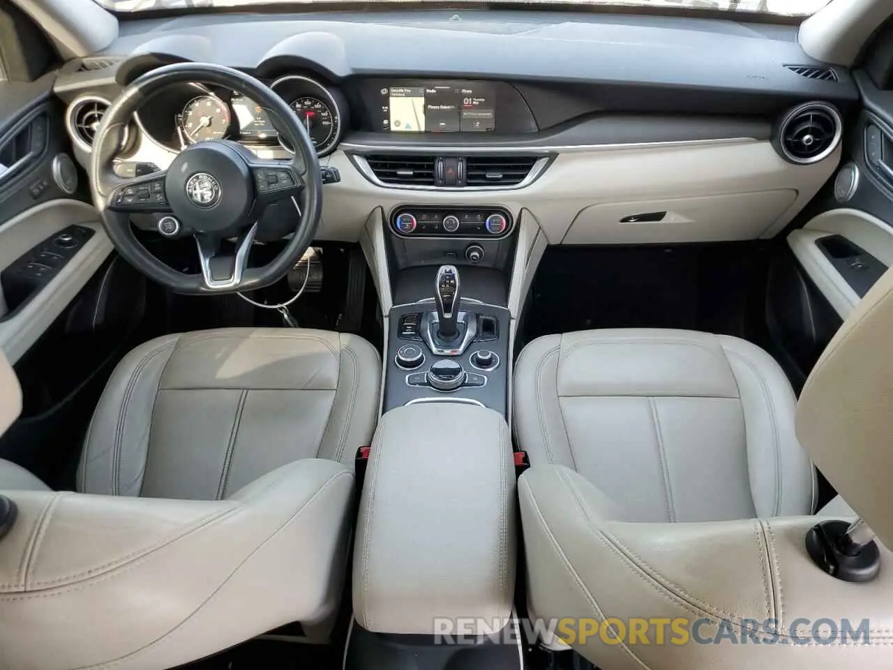 8 Photograph of a damaged car ZASPAKBN0L7C76312 ALFA ROMEO STELVIO 2020