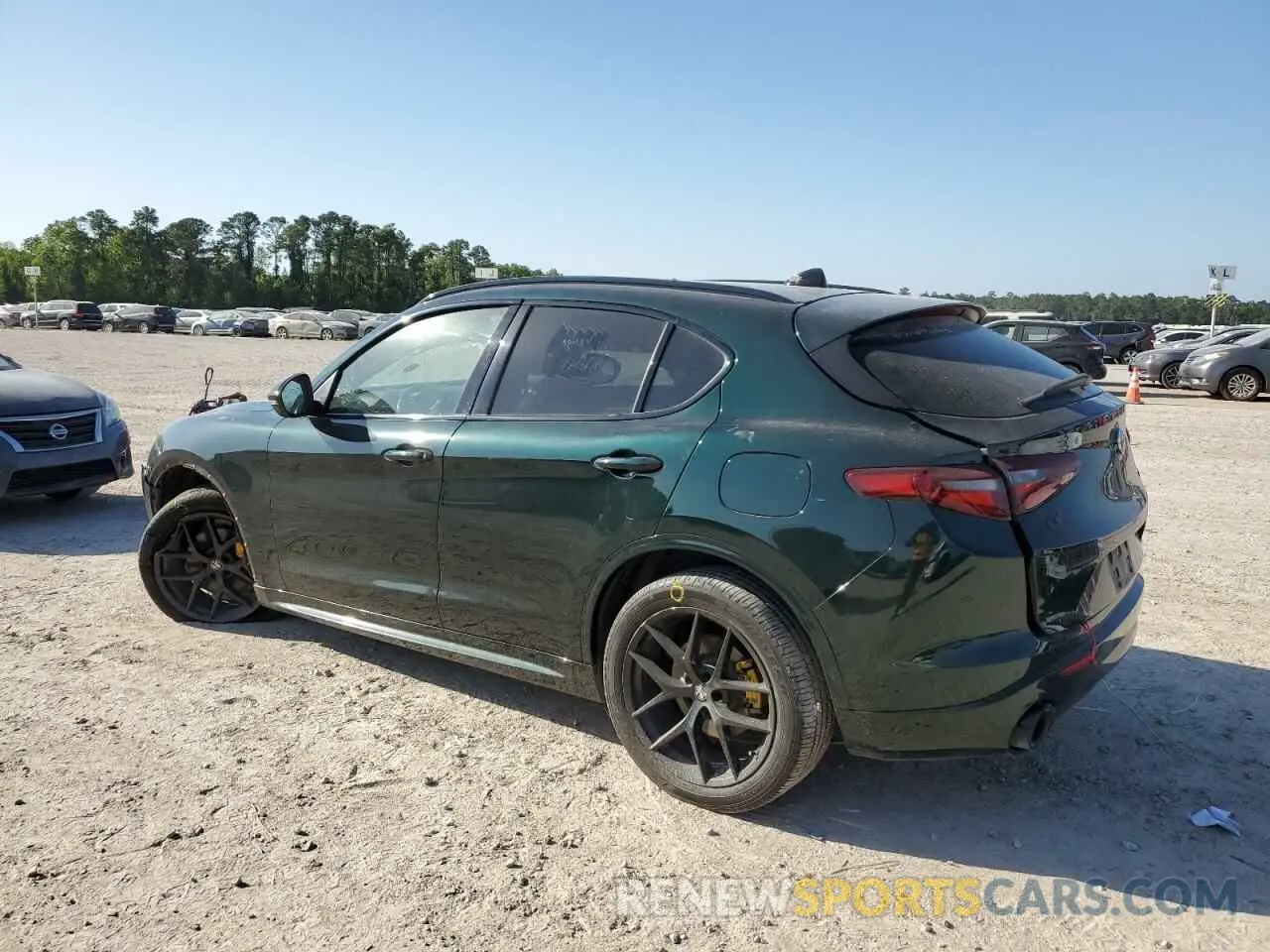 2 Photograph of a damaged car ZASPAKBN0L7C98780 ALFA ROMEO STELVIO 2020