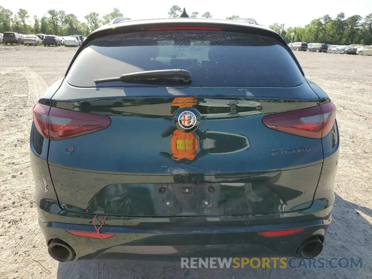 6 Photograph of a damaged car ZASPAKBN0L7C98780 ALFA ROMEO STELVIO 2020