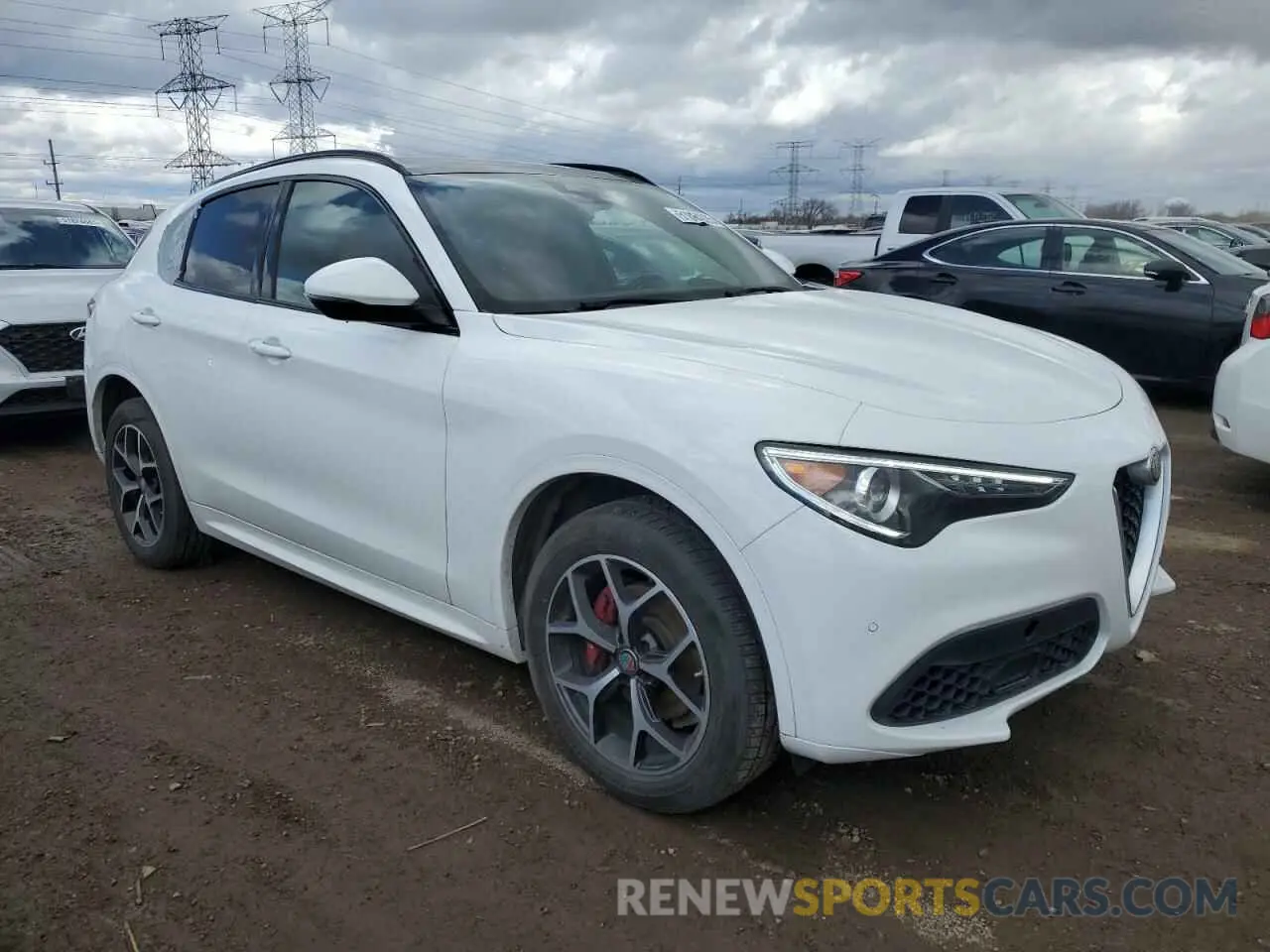 4 Photograph of a damaged car ZASPAKBN4L7C97566 ALFA ROMEO STELVIO 2020