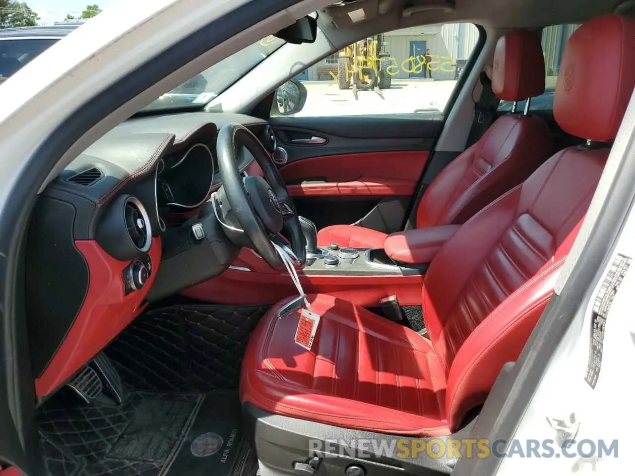 7 Фотография поврежденного автомобиля ZASPAKBN7L7C75903 ALFA ROMEO STELVIO 2020