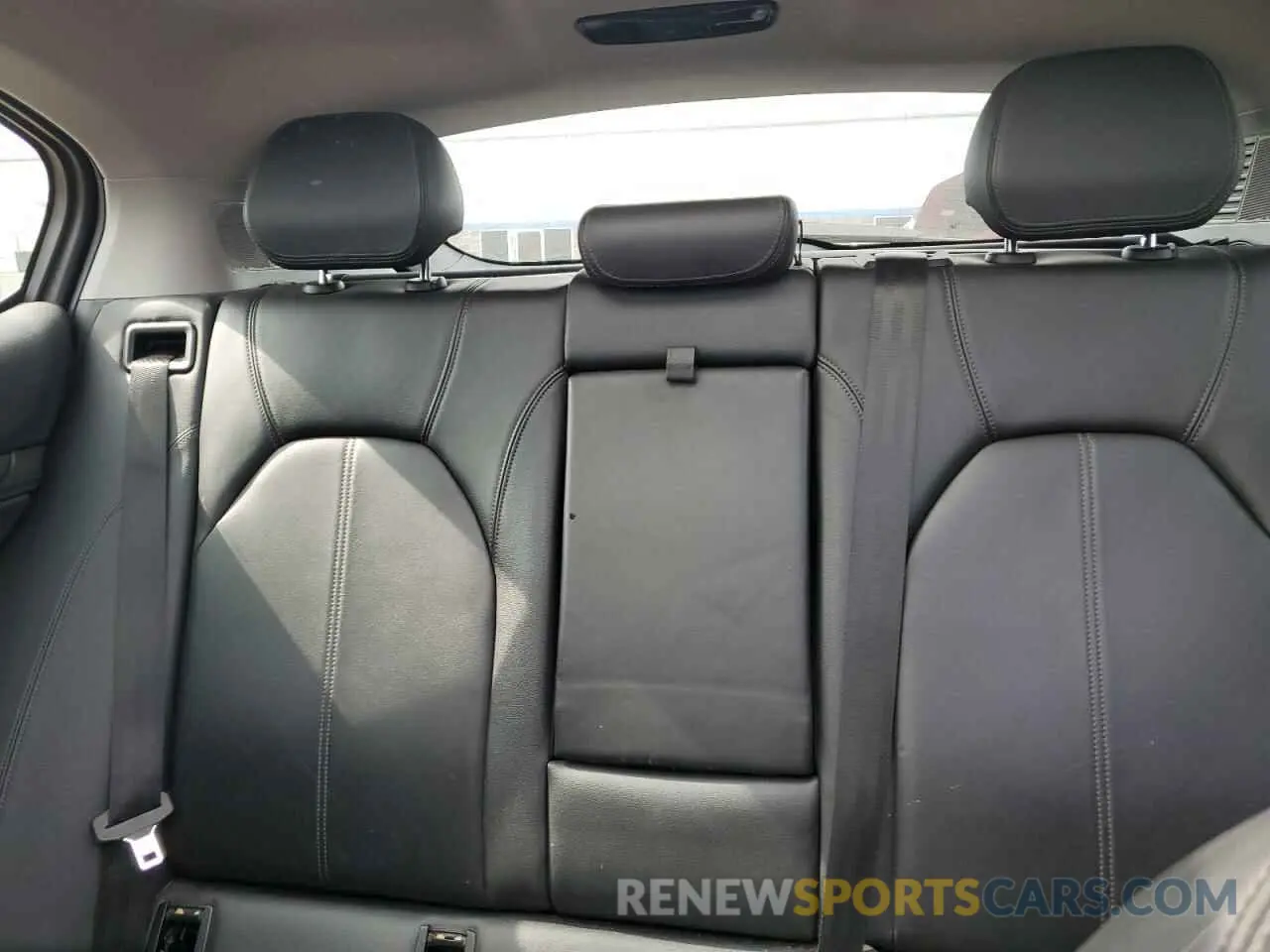 10 Photograph of a damaged car ZASPAKBN7L7C82737 ALFA ROMEO STELVIO 2020